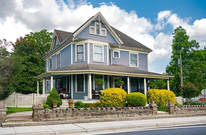 Buying a house without a legal warranty: what you should know